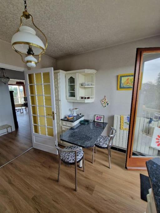 Au Beau Voyage A 2 Pas Des Thermes Apartment *